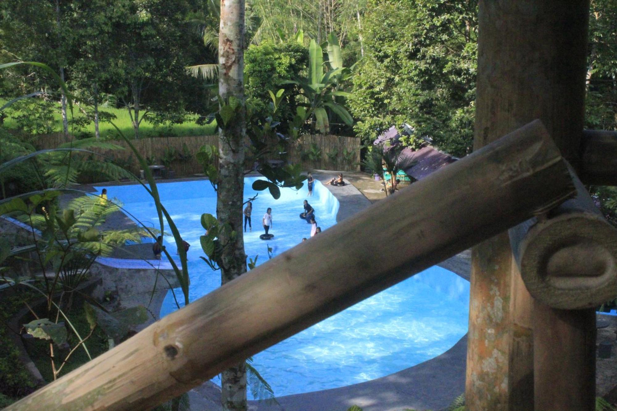 Lingkung Park Tetebatu Apartment ภายนอก รูปภาพ